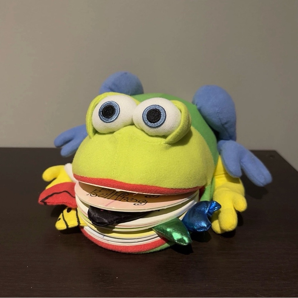 Monday the Bullfrog by Matthew Van Fleet Board Book Hand Puppet Plush Toy 2006
